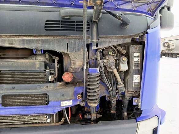 2010 Volvo FM, синий, 2500000 рублей - вид 14