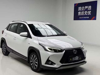 2023 Toyota Yaris L XP150 Рестайлинг, белый, 1220000 рублей, вид 3