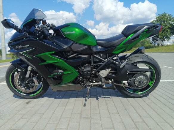 2022 Kawasaki Ninja H2 SX, зелёный, 1731982 рублей - вид 2
