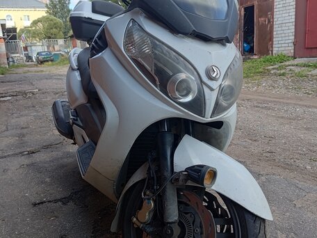 2011 Sym Maxsym 400, белый, 190000 рублей, вид 2