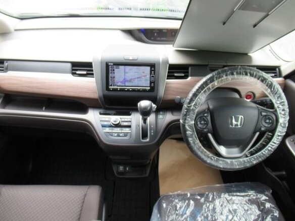 2023 Honda Freed II Рестайлинг, чёрный, 1200000 рублей - вид 8