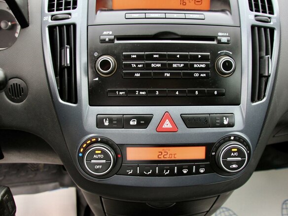 2009 Kia Ceed I, серый - вид 15