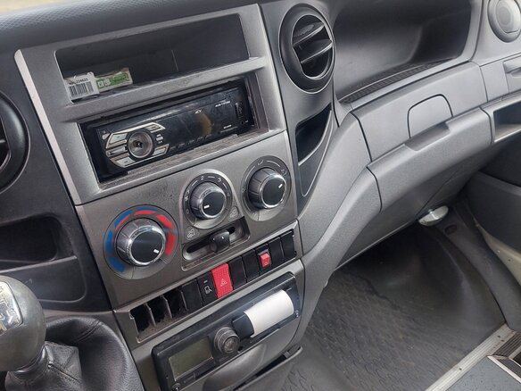 2015 Iveco Daily, белый, 1690000 рублей - вид 5