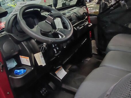 2024 TGB Landmax 1000, красный, 2159000 рублей, вид 2