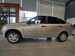 2026 Lada (ВАЗ) Granta I Рестайлинг, серебристый, 1118000 рублей, вид 4