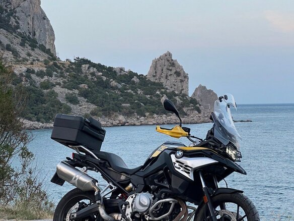 2020 BMW F 750 GS, золотистый, 1000000 рублей - вид 10