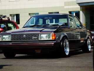 1981 Toyota Mark II IV (X60), пурпурный, 2000000 рублей, вид 1