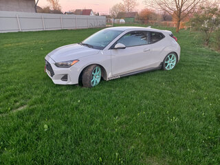 2018 Hyundai Veloster II, серый, 1595695 рублей, вид 1