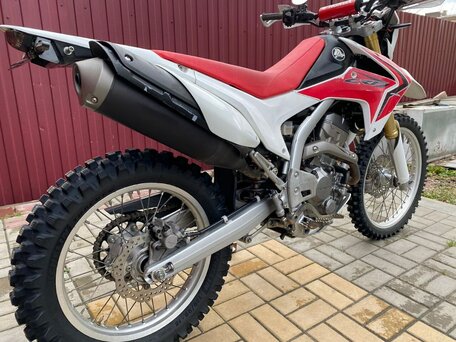 2013 Honda CRF 250L, красный, 365000 рублей, вид 3