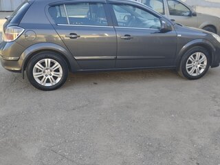 2012 Opel Astra H Рестайлинг, серый, 720000 рублей, вид 2
