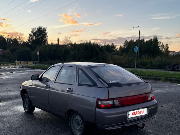 2002 Lada (ВАЗ) 2112, серебристый, 155000 рублей - вид 2