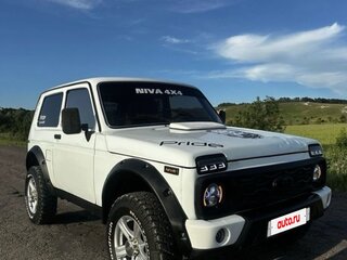 2006 Lada (ВАЗ) 2121 (4x4) I Рестайлинг, белый, 650000 рублей, вид 1