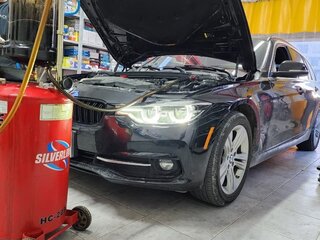 2017 BMW 3 серии 328d xDrive VI (F3x) Рестайлинг, чёрный, 2300000 рублей, вид 2