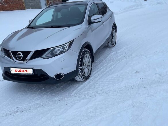 2018 Nissan Qashqai II, серебристый, 2100000 рублей