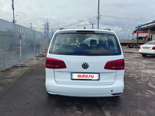 2014 Volkswagen Touran I Рестайлинг 2, белый, 750000 рублей, вид 3