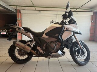 2013 Honda VFR 1200X (Crosstourer), белый, 1100000 рублей, вид 2
