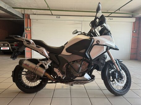 2013 Honda VFR 1200X (Crosstourer), белый, 1100000 рублей, вид 2