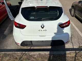 2019 Renault Clio IV Рестайлинг, белый, 880000 рублей, вид 4