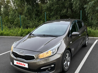 2018 Kia Ceed II Рестайлинг, коричневый, 1400000 рублей, вид 2