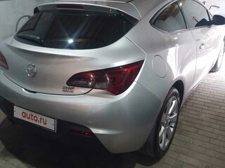 2012 Opel Astra GTC J Рестайлинг, серебристый, 950000 рублей, вид 1