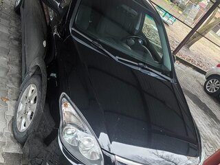 2011 Hyundai i30 I Рестайлинг, чёрный, 850000 рублей, вид 5