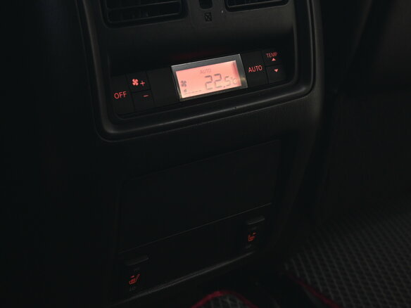 2014 Nissan Pathfinder IV, серый - вид 22
