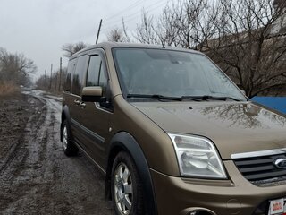 2012 Ford Tourneo Connect I Рестайлинг, коричневый, 1000000 рублей, вид 5