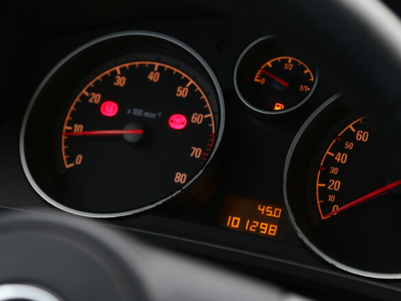 2012 Opel Zafira B Рестайлинг, серый - вид 2
