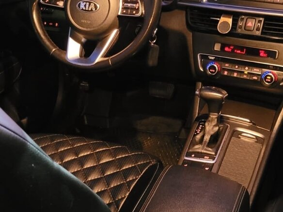 2019 Kia Optima IV Рестайлинг, белый, 1650000 рублей - вид 20