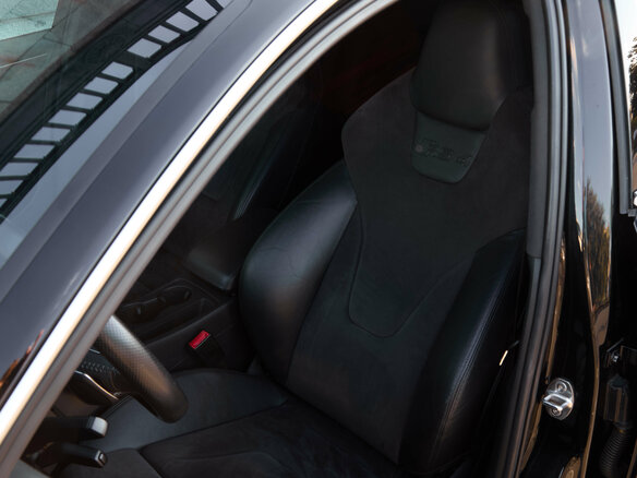 2013 Audi RS 4 III (B8), чёрный, 4900000 рублей - вид 13