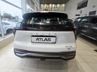 2025 Geely Atlas II, белый, 3449990 рублей, вид 5