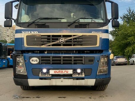 2002 Volvo FM, синий, 2100000 рублей, вид 2
