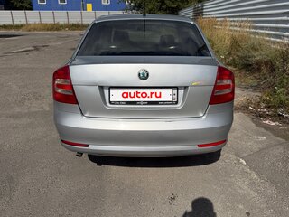 2011 Skoda Octavia II (A5) Рестайлинг, серебристый, 700000 рублей, вид 3