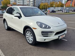 2011 Porsche Cayenne II (958), белый, 2840000 рублей, вид 4