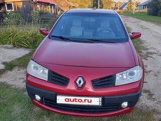 2007 Renault Megane II Рестайлинг, красный, 370000 рублей, вид 1
