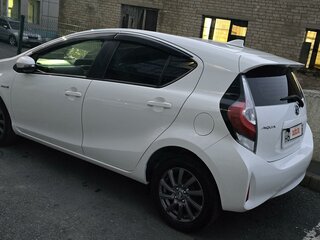 2017 Toyota Aqua I Рестайлинг 2, белый, 910000 рублей, вид 4