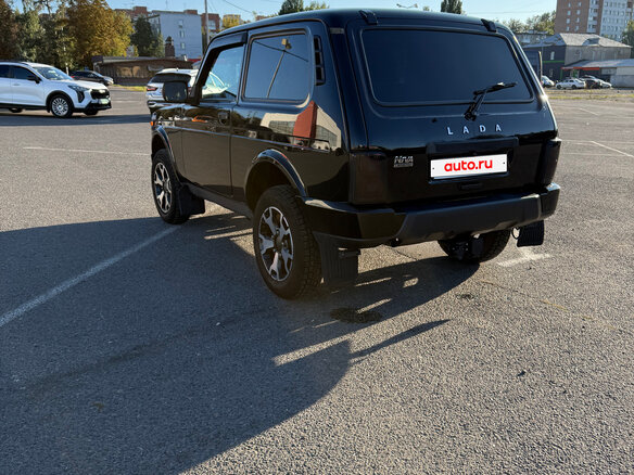 2021 Lada (ВАЗ) 2121 (4x4) Urban I Рестайлинг (2020), чёрный, 750000 рублей - вид 5