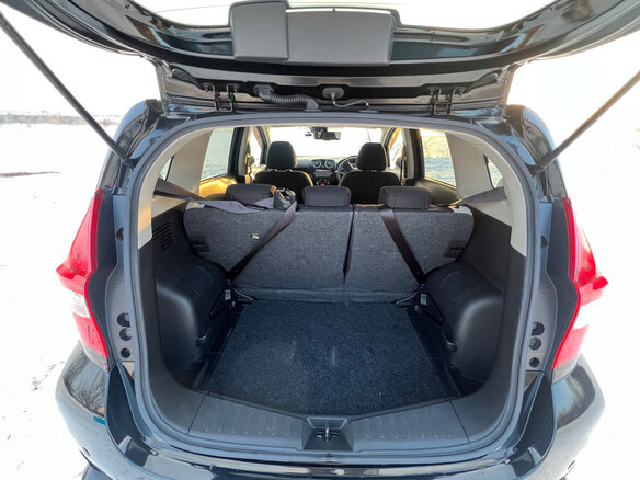 2017 Nissan Note e-Power II Рестайлинг, чёрный, 1250000 рублей - вид 13