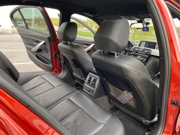 2018 BMW 3 серии 320i xDrive VI (F3x) Рестайлинг, оранжевый, 2950000 рублей - вид 24
