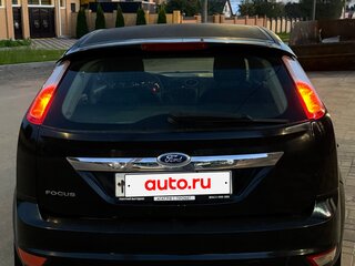 2011 Ford Focus II Рестайлинг, чёрный, 300000 рублей, вид 3