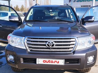2014 Toyota Land Cruiser 200 Series Рестайлинг 1, серый, 4000000 рублей, вид 1