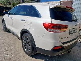 2017 Kia Sorento III Prime, белый, 2450000 рублей, вид 4