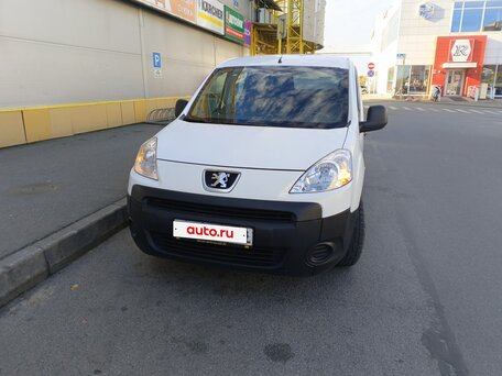 2010 Peugeot Partner, белый, 600000 рублей, вид 3