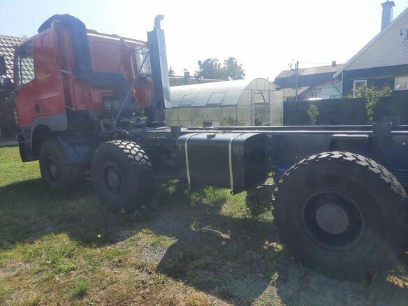 2001 Ginaf M 3331, красный, 8000000 рублей - вид 3