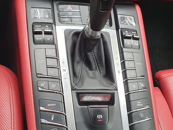 2014 Porsche Macan S I, белый, 4190000 рублей - вид 9