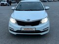 2016 Kia Rio III Рестайлинг, белый, 750000 рублей