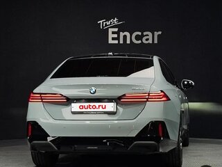2025 BMW 5 серии 523d VIII (G60/G61/G68), серый, 7314053 рублей, вид 4