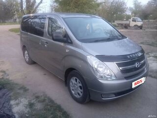 2011 Hyundai Grand Starex I, серый, 2050000 рублей, вид 2