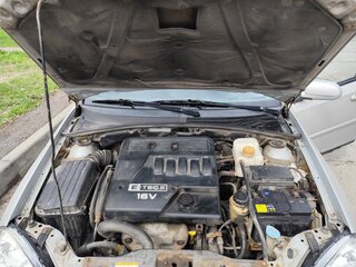 2005 Chevrolet Lacetti I, серебристый, 215000 рублей, вид 2