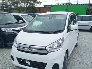 2018 Nissan Dayz I Рестайлинг, белый, 895000 рублей, вид 1